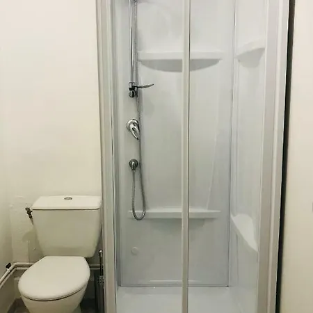 Appartement Studio Terrasse Proche Centre Maison Annees 30 Albi