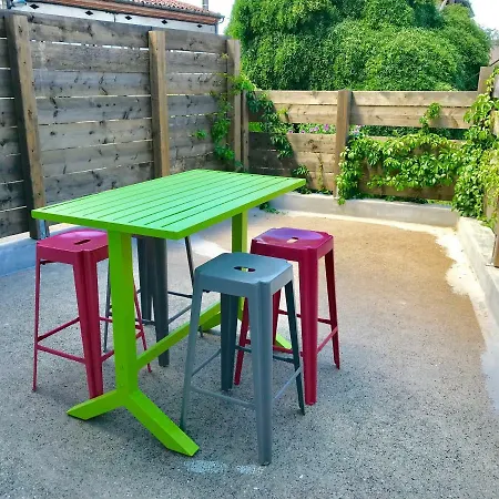 Studio Terrasse Proche Centre Maison Annees 30